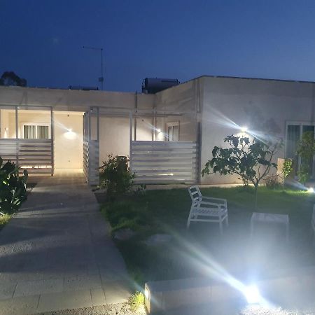 Sea Beach Home Torre Lapillo Bagian luar foto