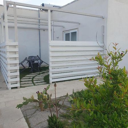 Sea Beach Home Torre Lapillo Bagian luar foto