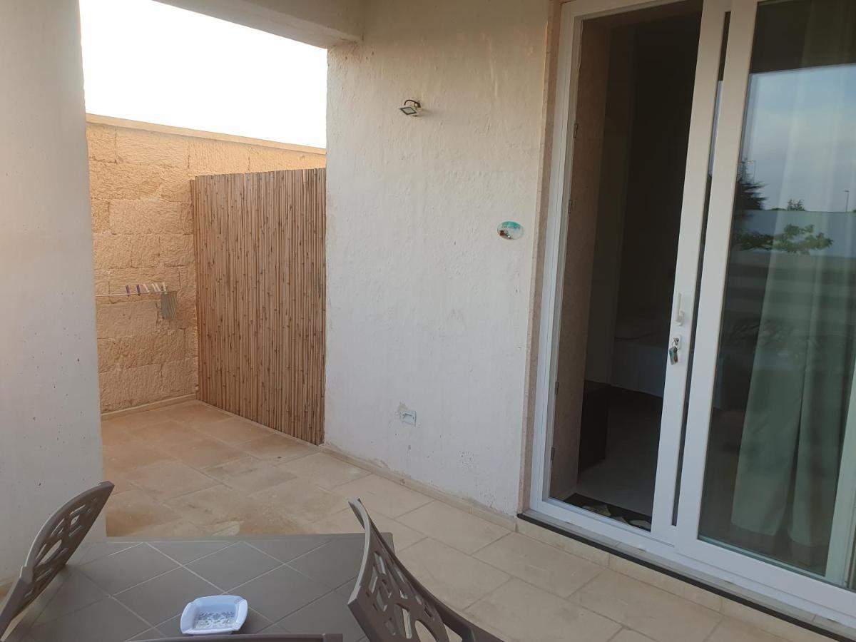 Sea Beach Home Torre Lapillo Bagian luar foto