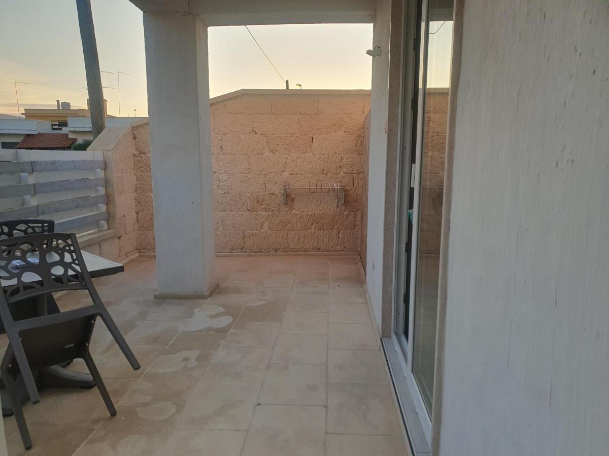 Sea Beach Home Torre Lapillo Bagian luar foto